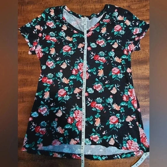 Plus Size Wet Seal Tee-NWOT - Picture 5 of 7